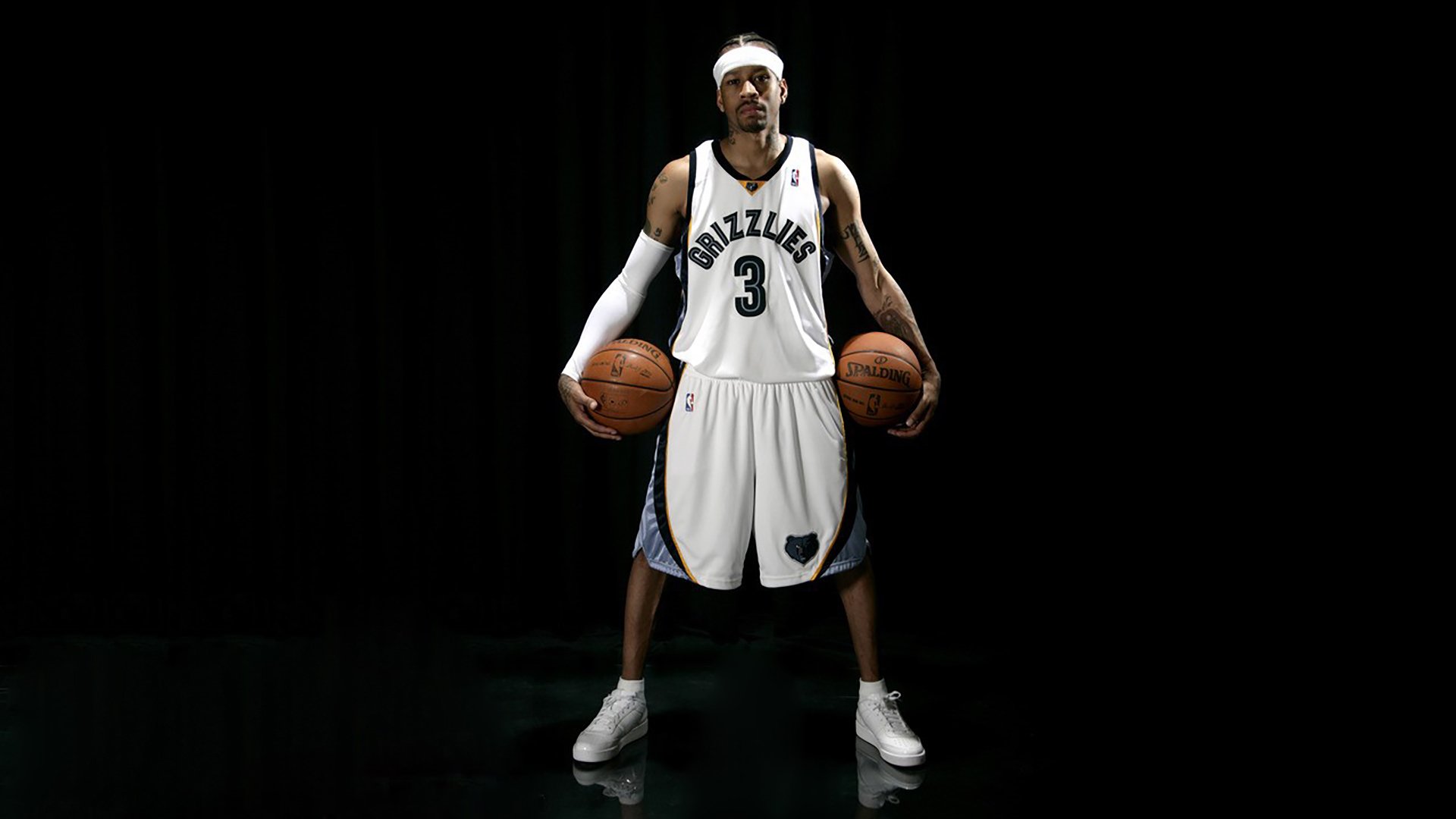 火力全开:湖人与雷霆的激战将吸引众目睽睽,湖人与雷霆比赛