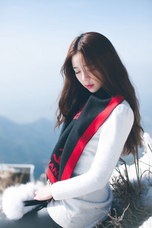 世界自由泳接力赛中国女队再夺奖牌，中国自由泳接力女队获第7名