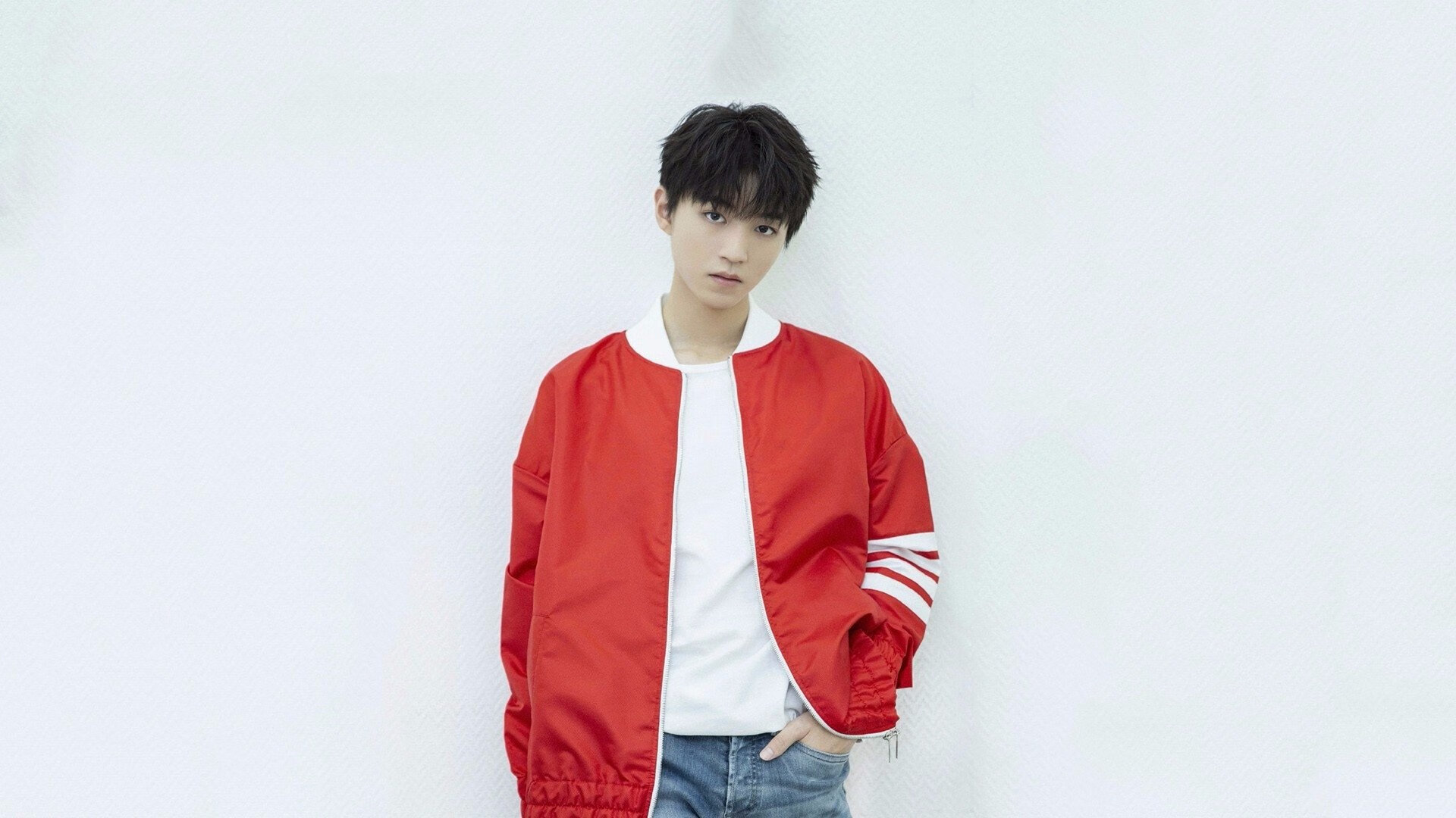 经典比赛重现:欧洲足坛最著名的逆转瞬间回顾,欧洲杯最大逆转