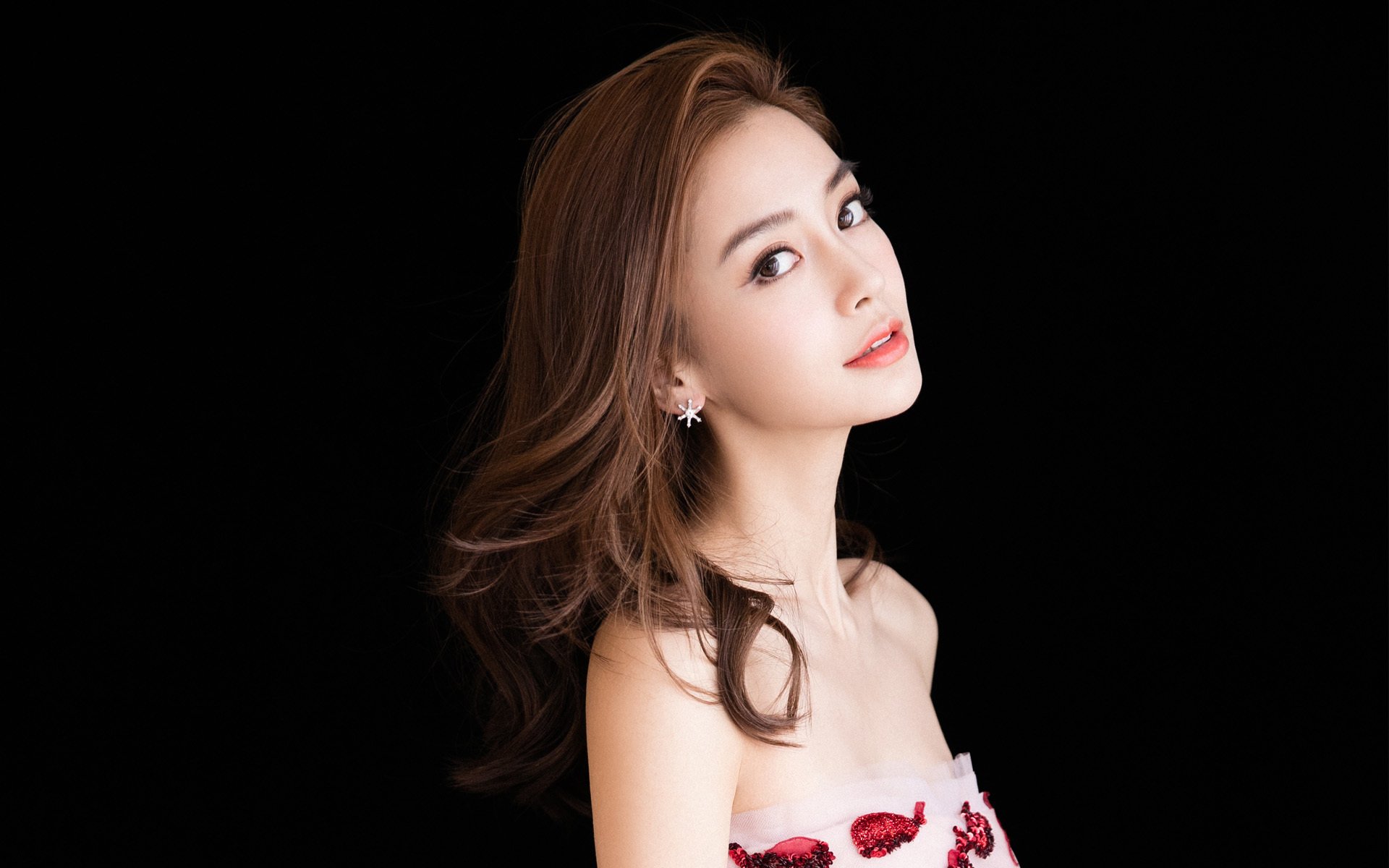 Kaiyun(中国)开云-谢佩玲高难度动作成夺冠关键，谢佩璇图片